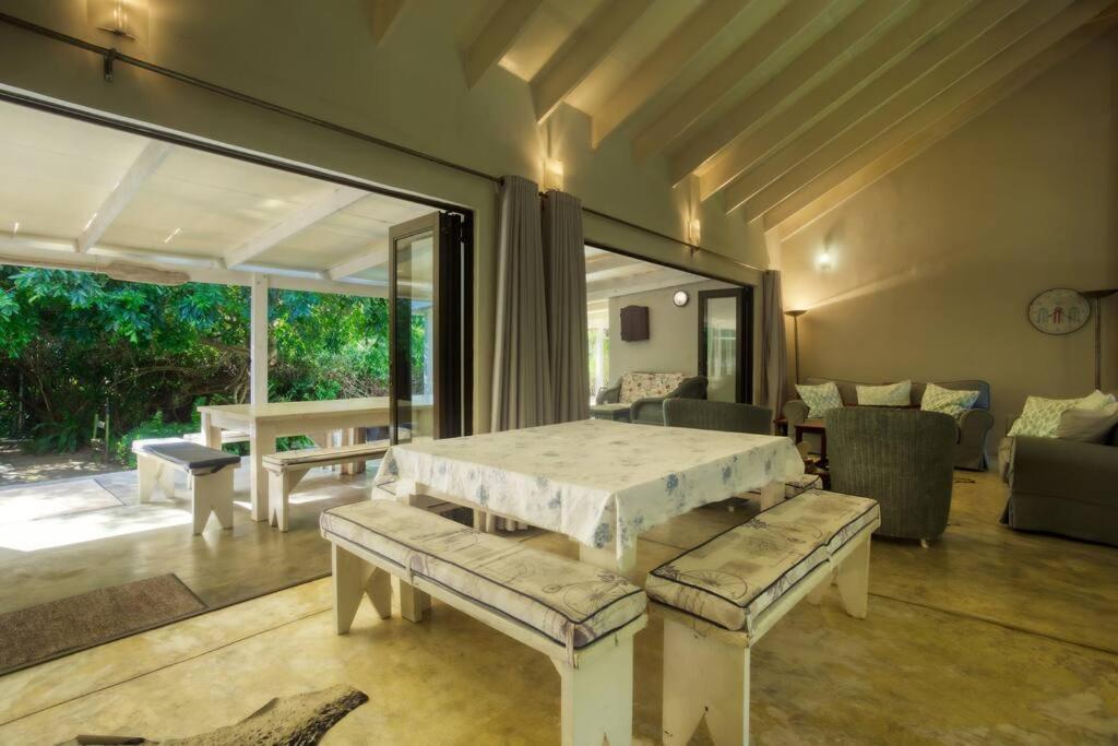 Baleia Azul 26 Villa Ponta Mamoli Bagian luar foto