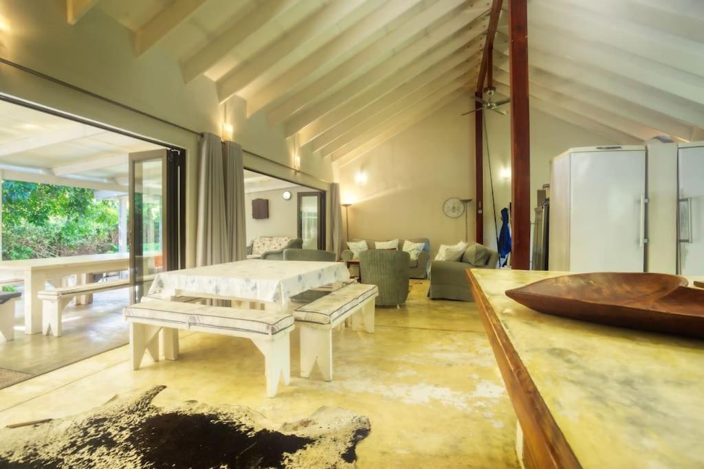 Baleia Azul 26 Villa Ponta Mamoli Bagian luar foto