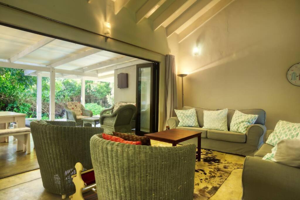 Baleia Azul 26 Villa Ponta Mamoli Bagian luar foto